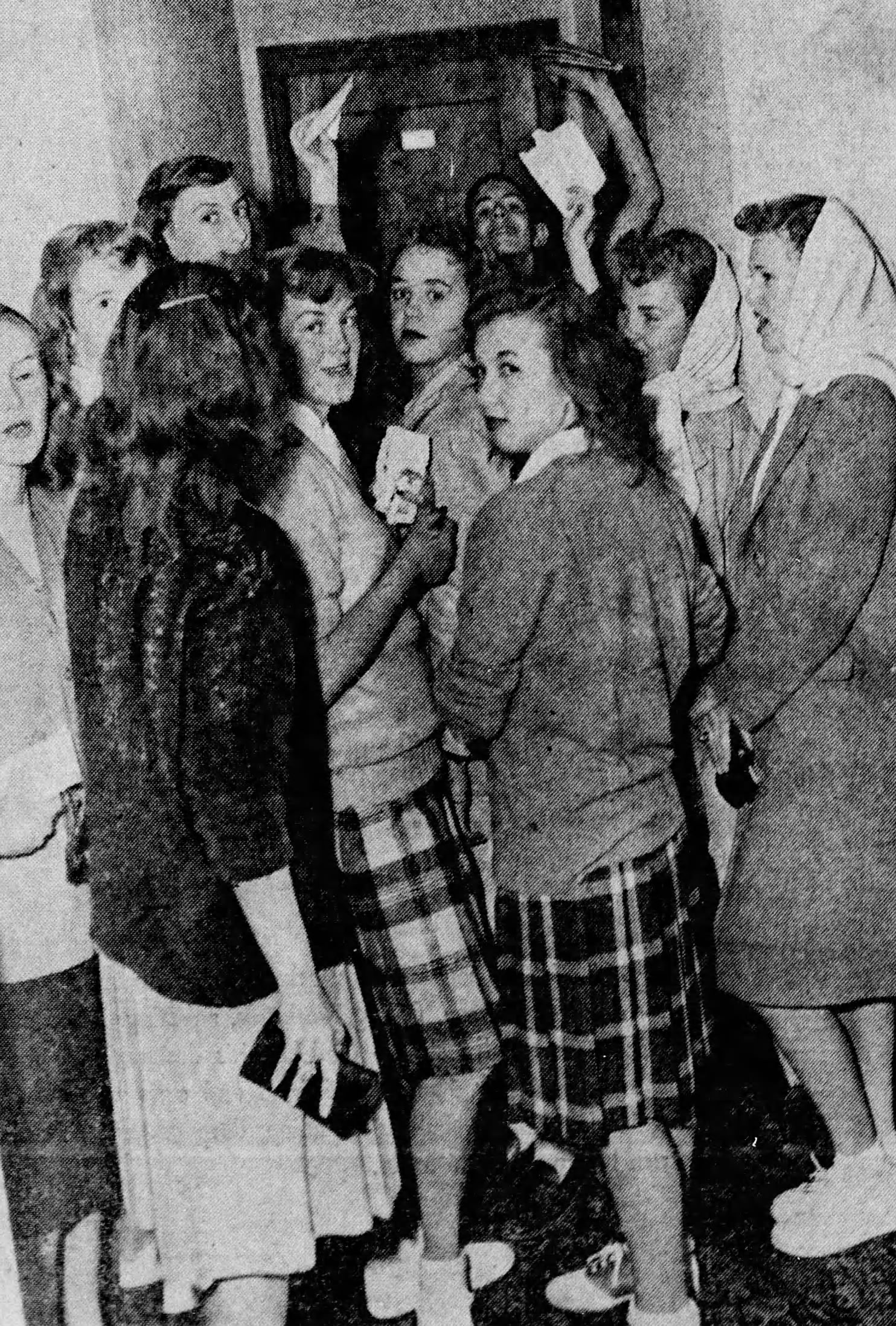 File:Young fans october 1945.jpg