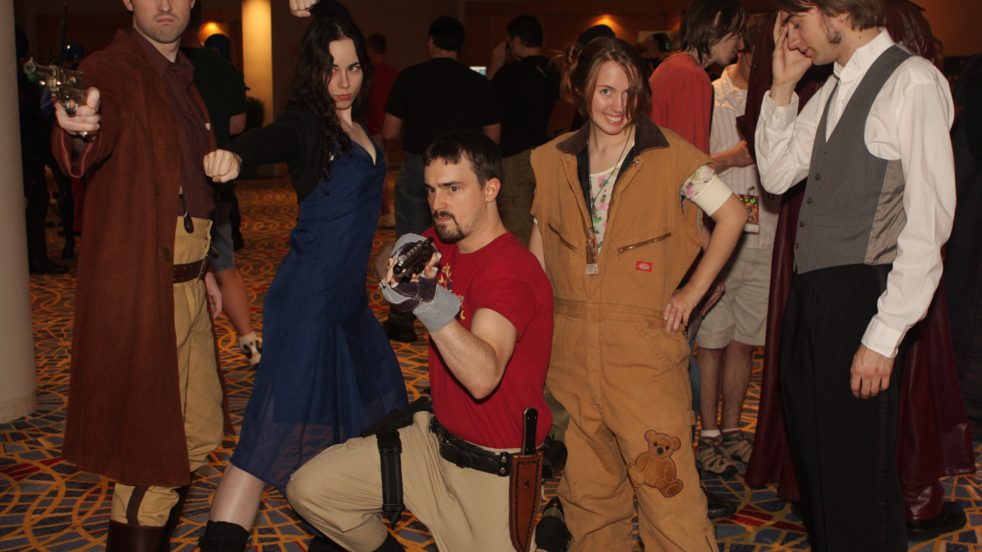 File:Firefly Costume team at Dragon Con 2009.jpg