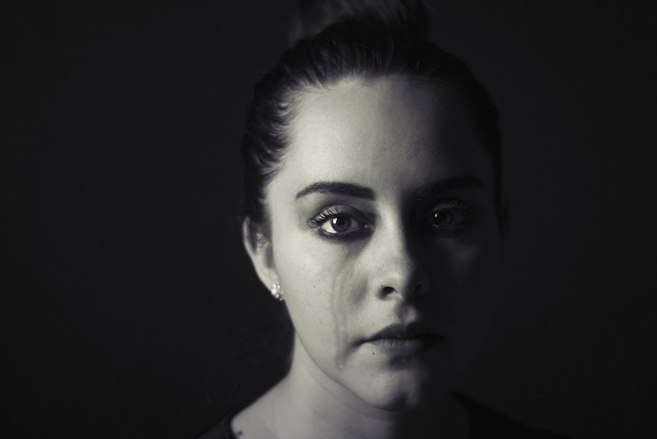 Woman-1867127 1280