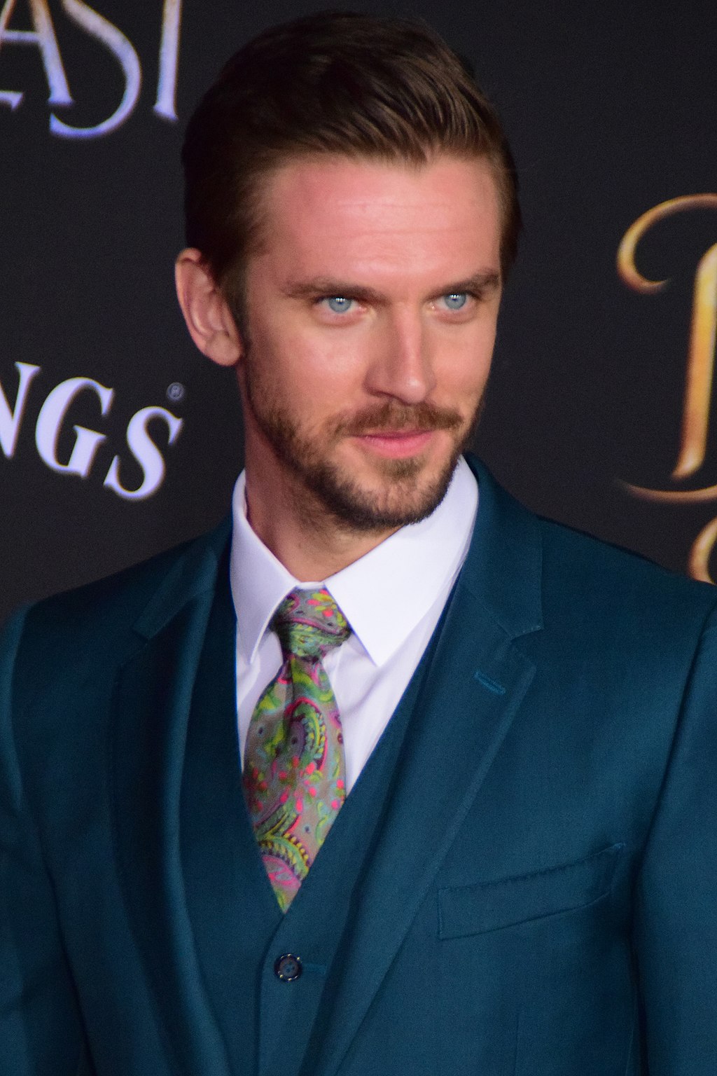 Dan Stevens At Premiere Of Beauty And The Beast (Cropped)