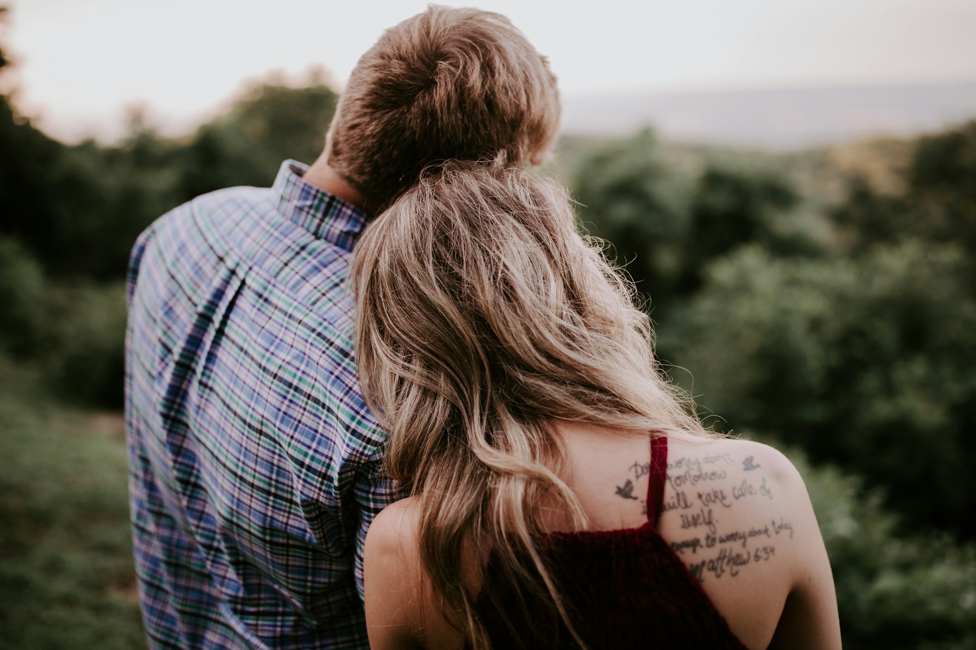 Hannah-Busing-Xfkey 6X4Pw-Unsplash