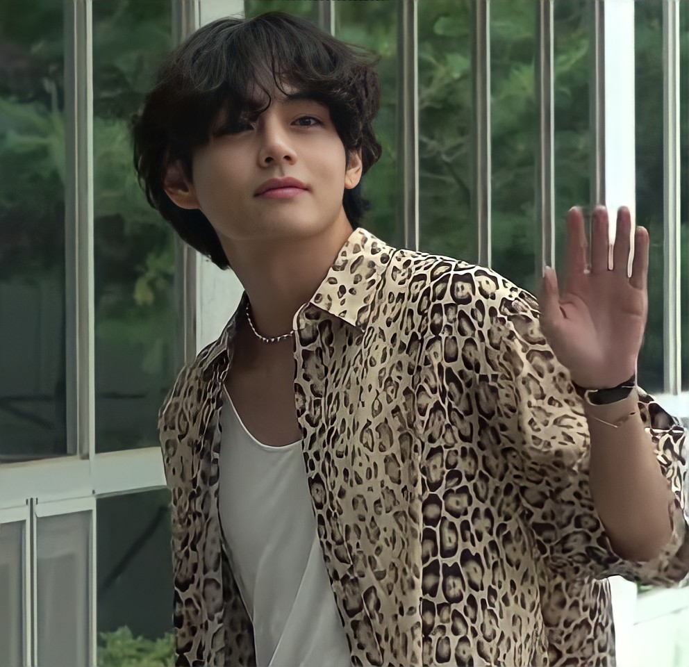 220624 방탄소년단 뷔(1)