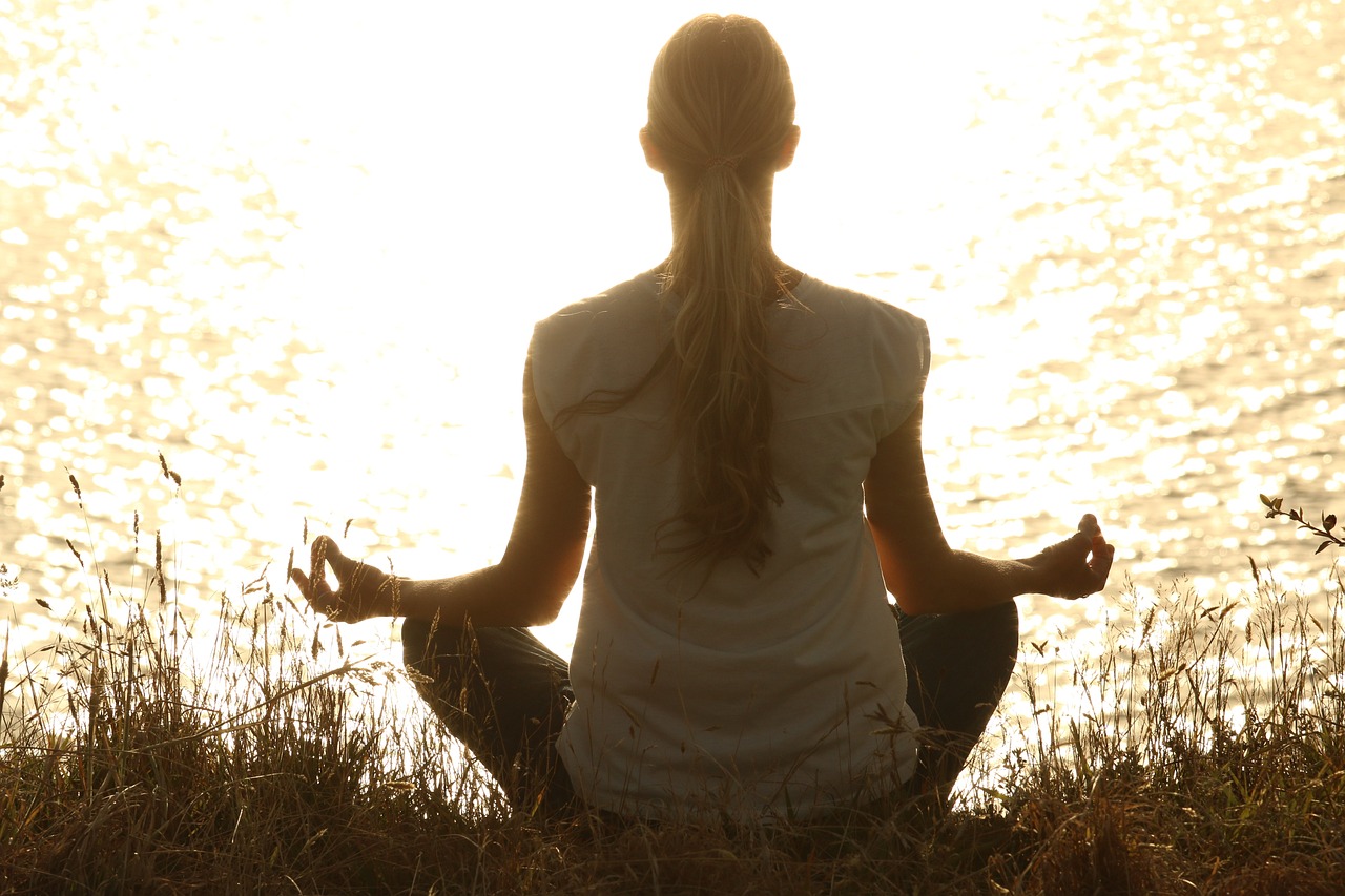 Meditate-1851165 1280