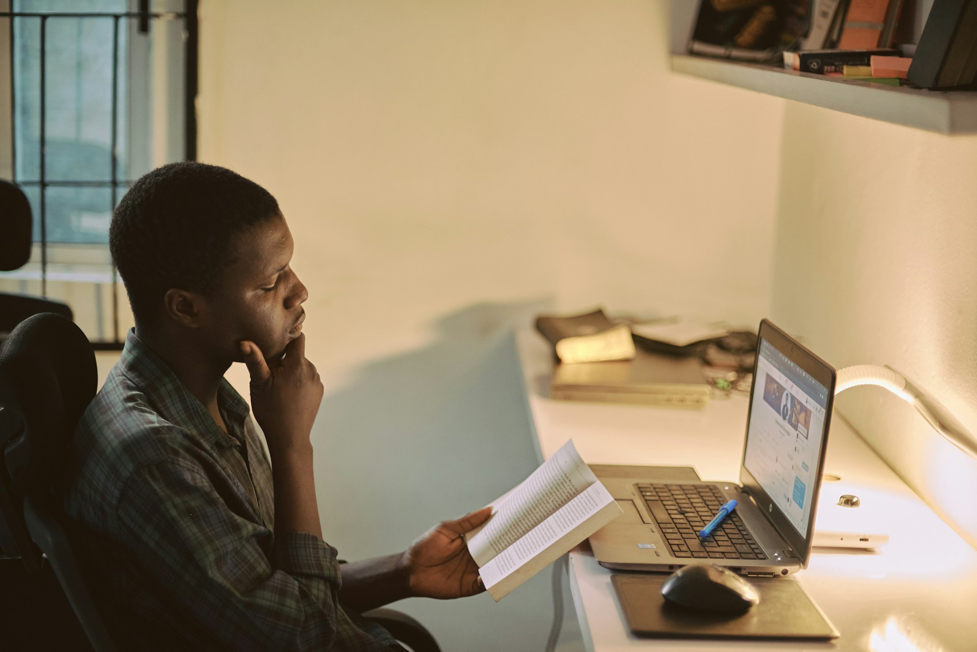 Emmanuel-Ikwuegbu-H5Xehzfepnk-Unsplash