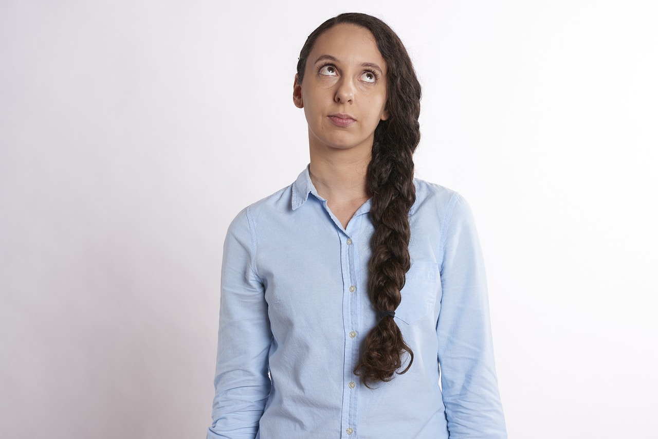 Bored-3126445 1280 (1)