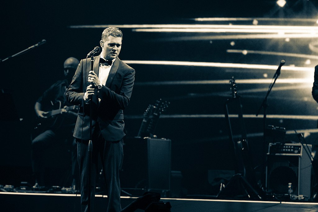 1024Px-Michael Buble At Key Arena (52350806)