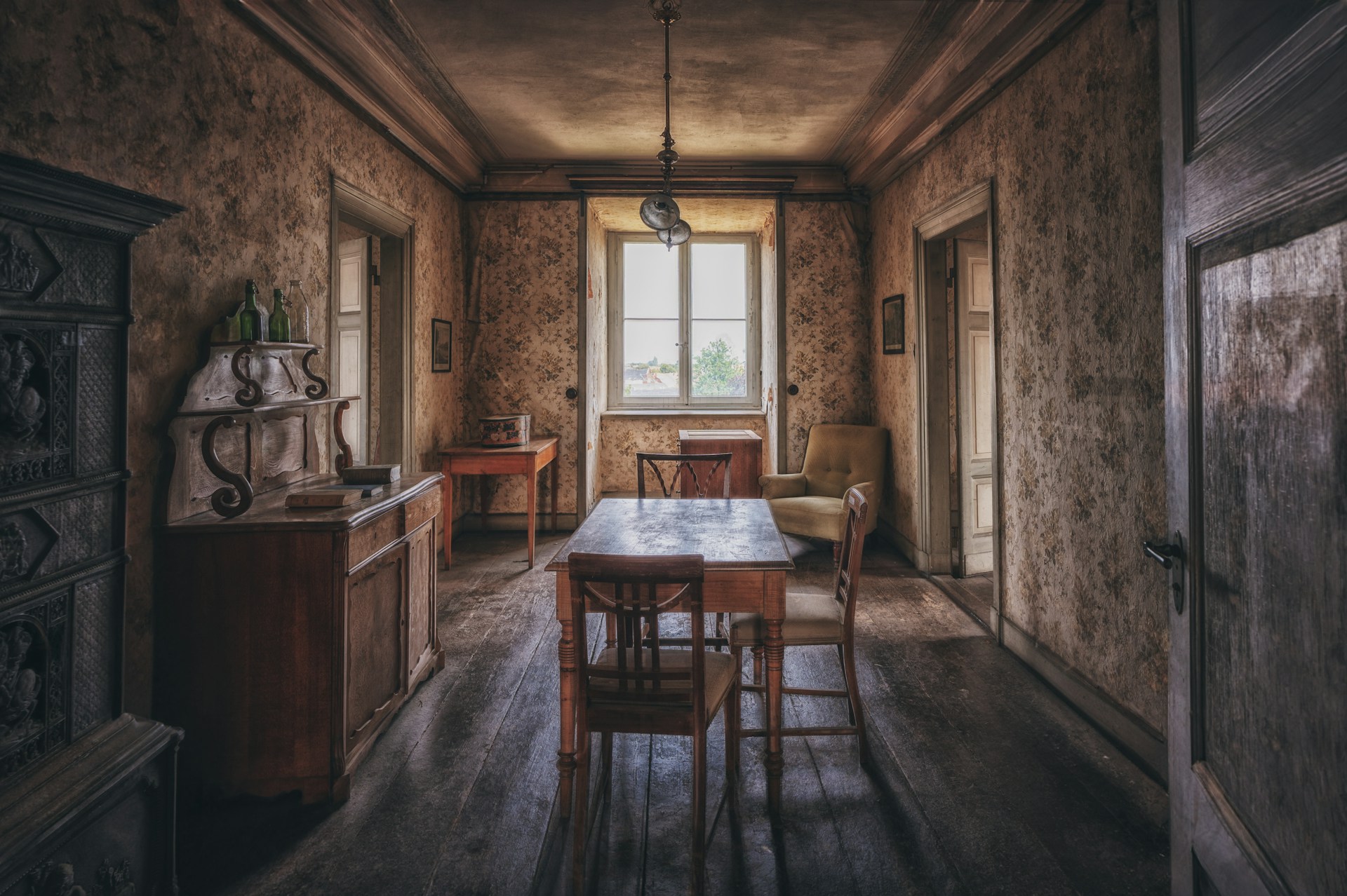 Peter-Herrmann-Cohwyqfrs88-Unsplash