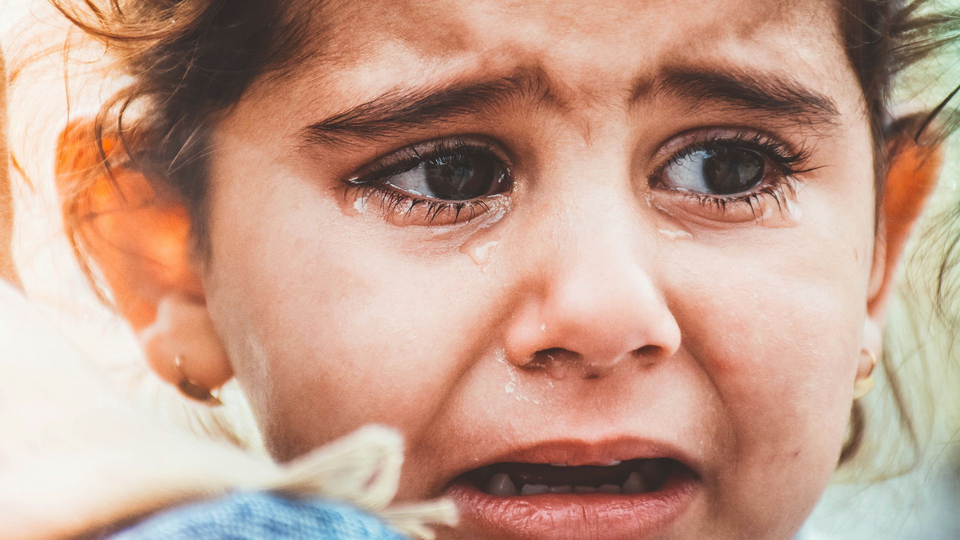 girls face in close up