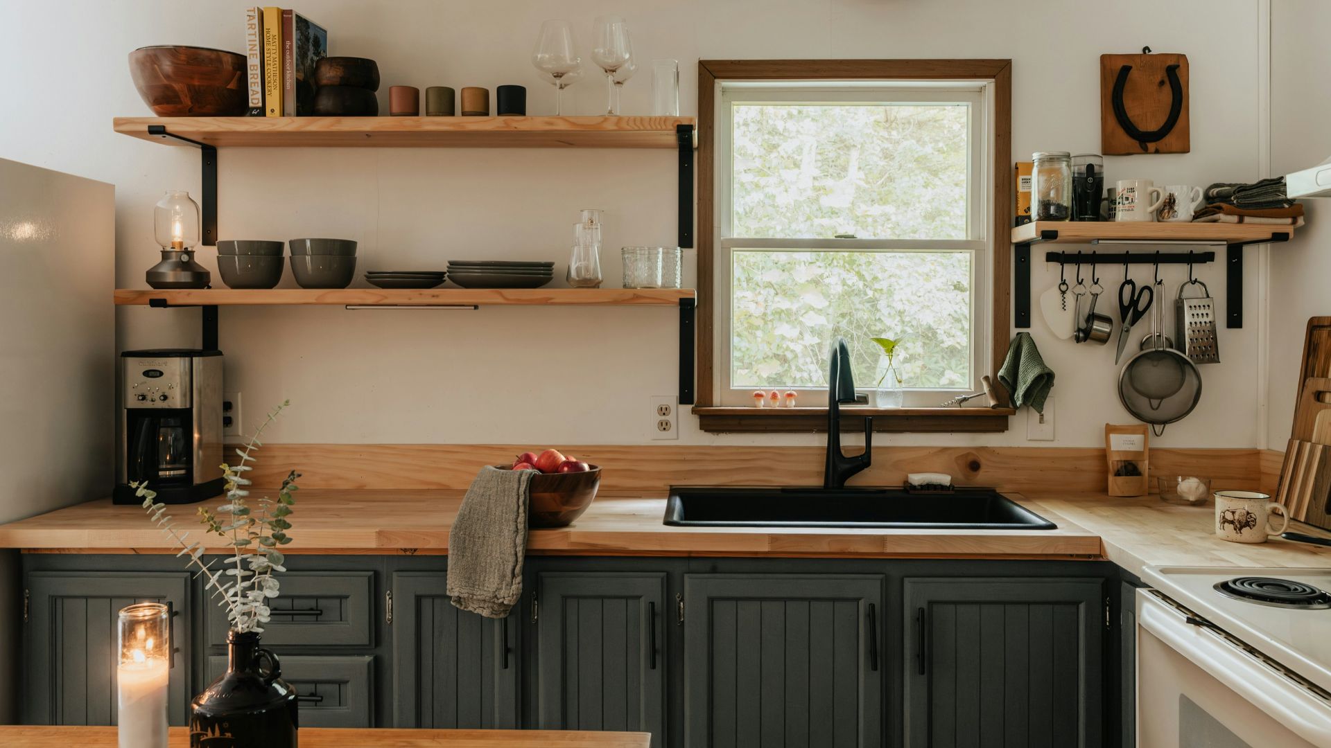 A kitchen filled with lots of counter top space