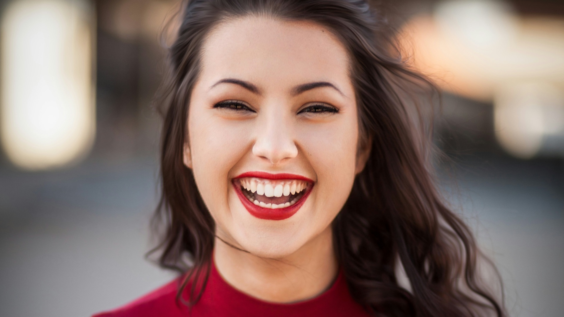 closeup photography of woman smiling