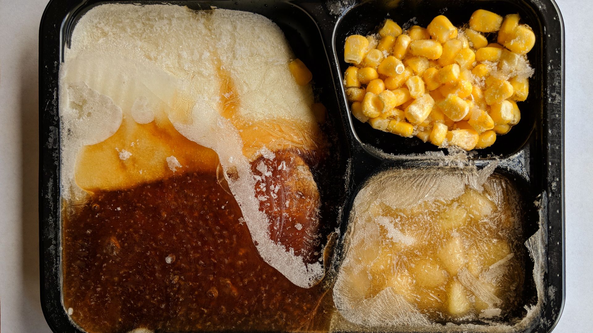 File:Frozen-TV-dinner-top-view.jpg