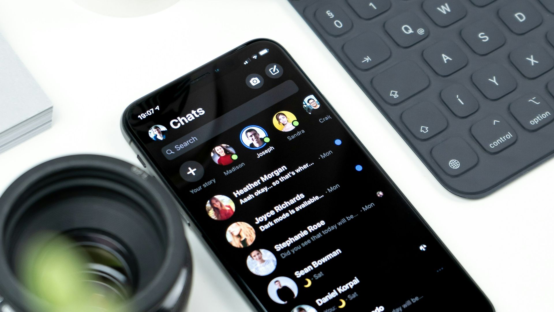 turned-on Android smartphone