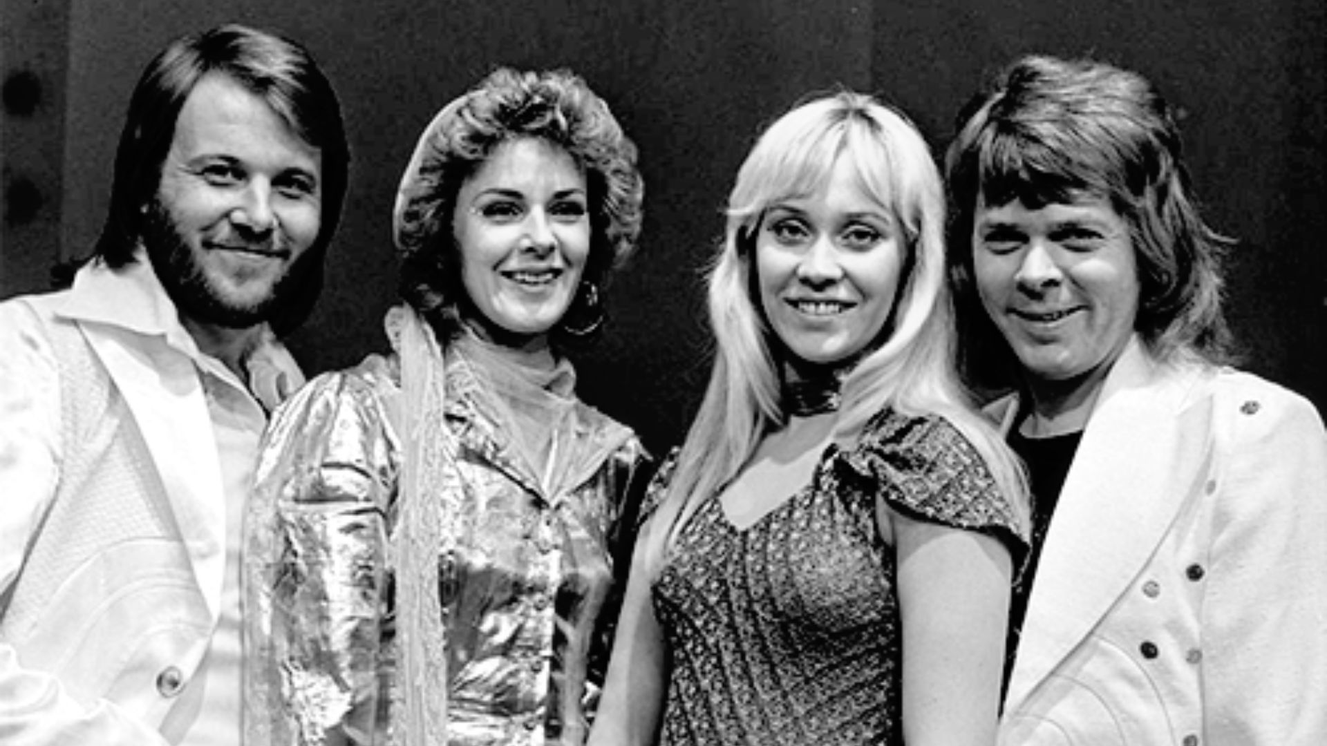 File:ABBA - TopPop 1974 5.png