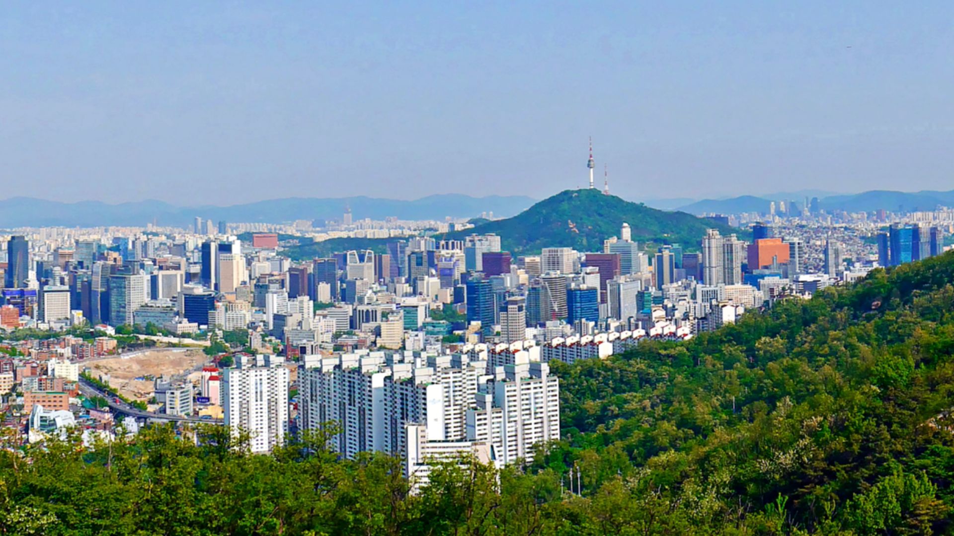 File:View of Seoul.jpg