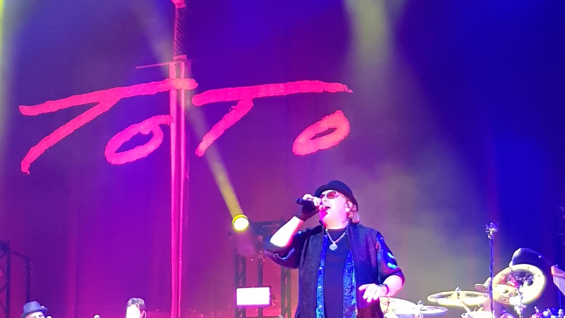 File:Toto, Middelkerke, Belgium in 2022.jpg