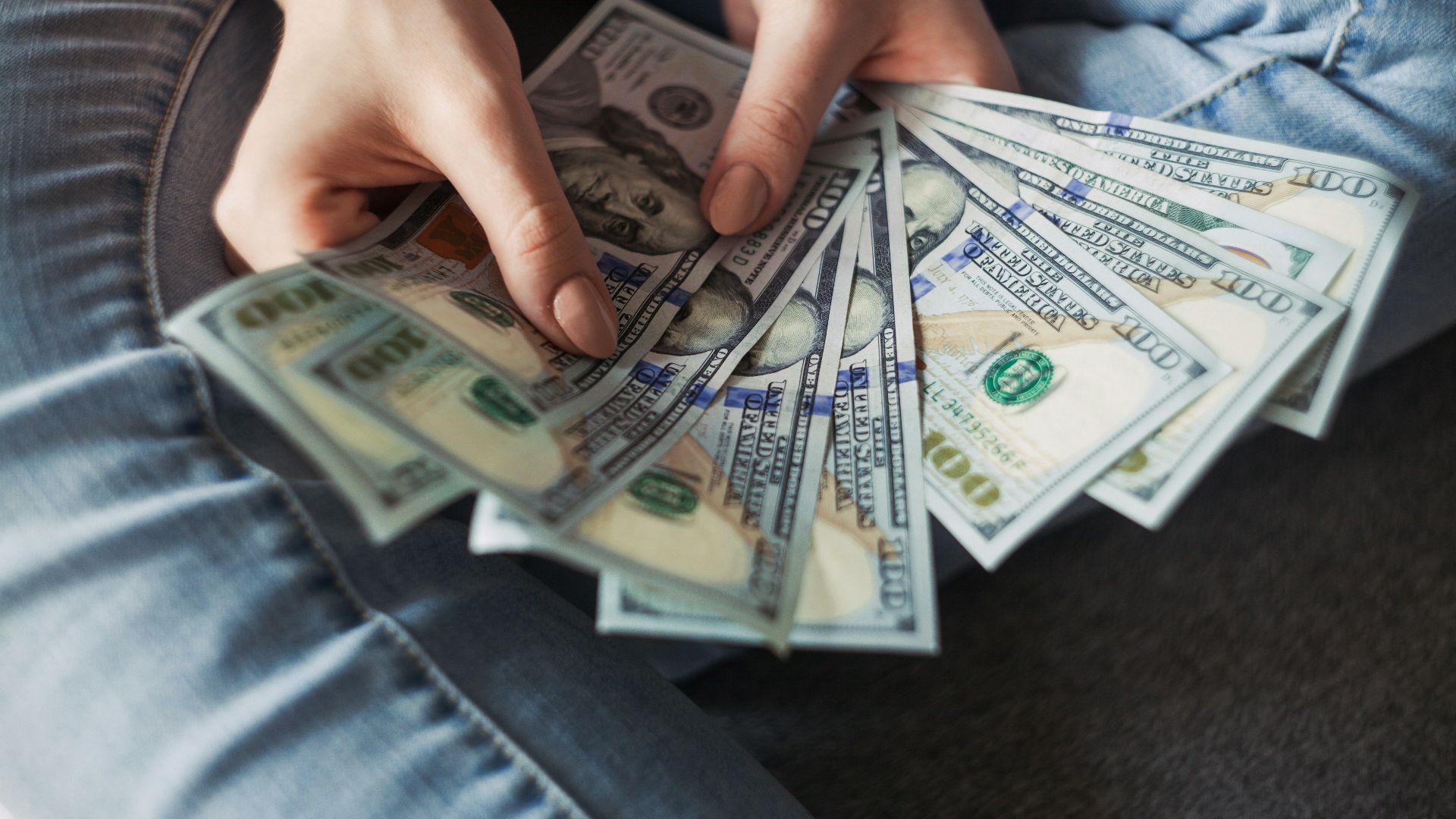 fan of 100 U.S. dollar banknotes