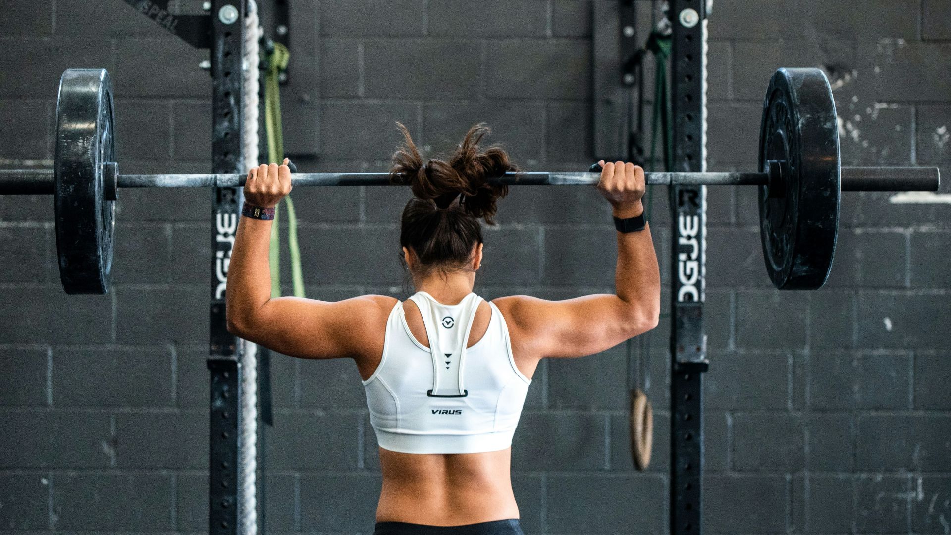 woman doing weight lifting