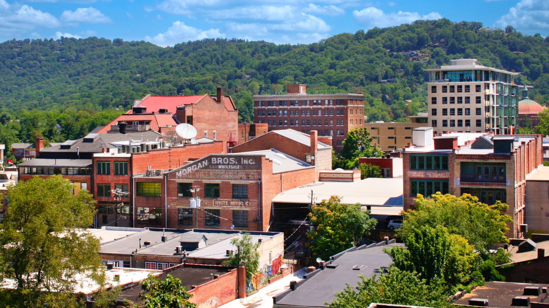 File:Downtown Asheville, North Carolina 02.jpg