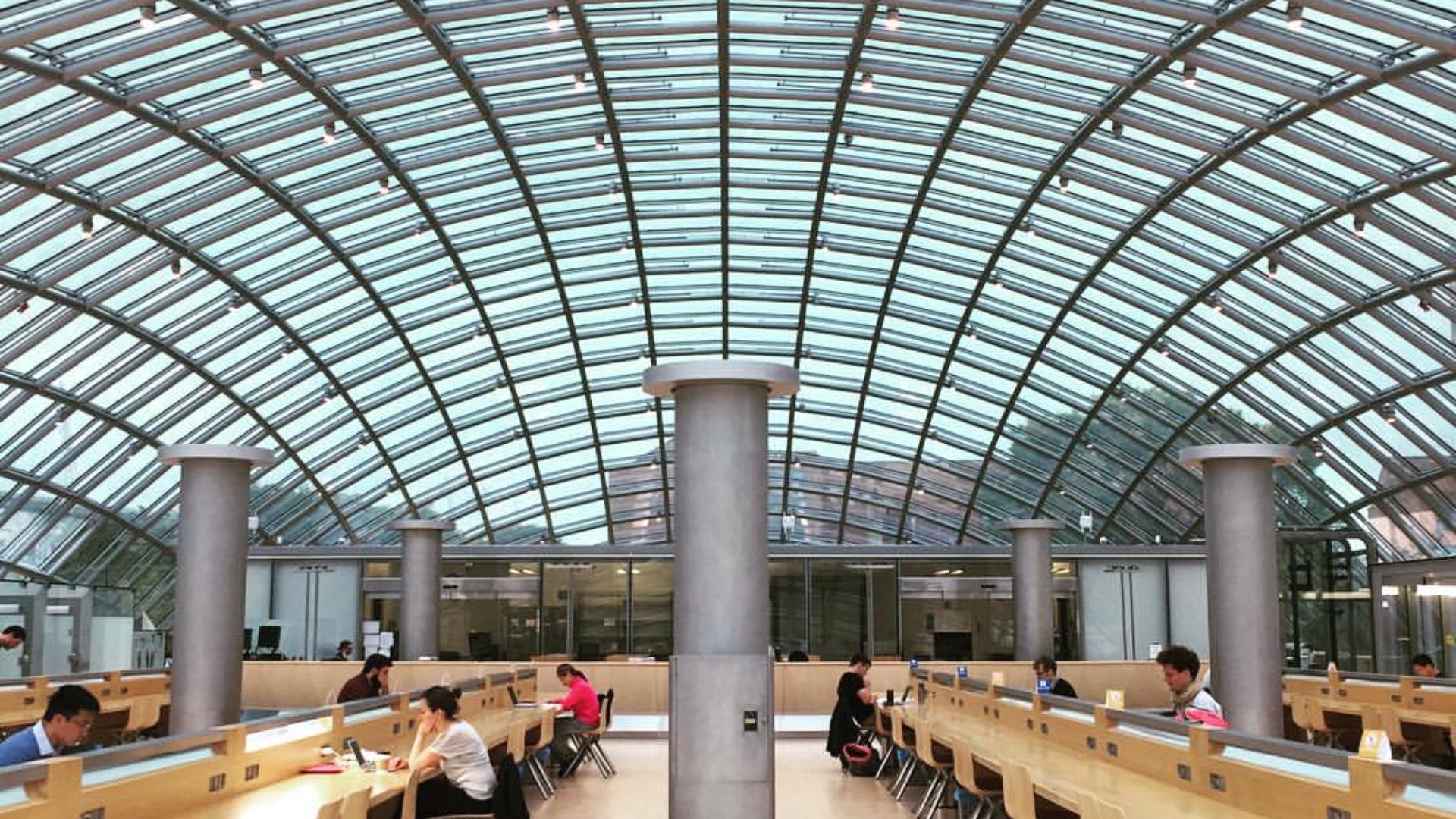 File:Joe and Rika Mansueto Library.jpg