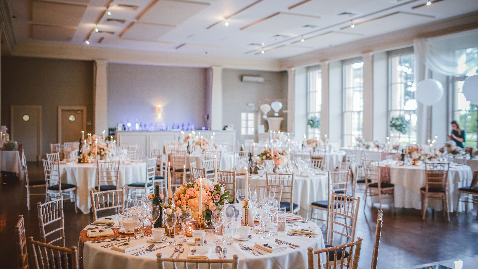 table settings in room