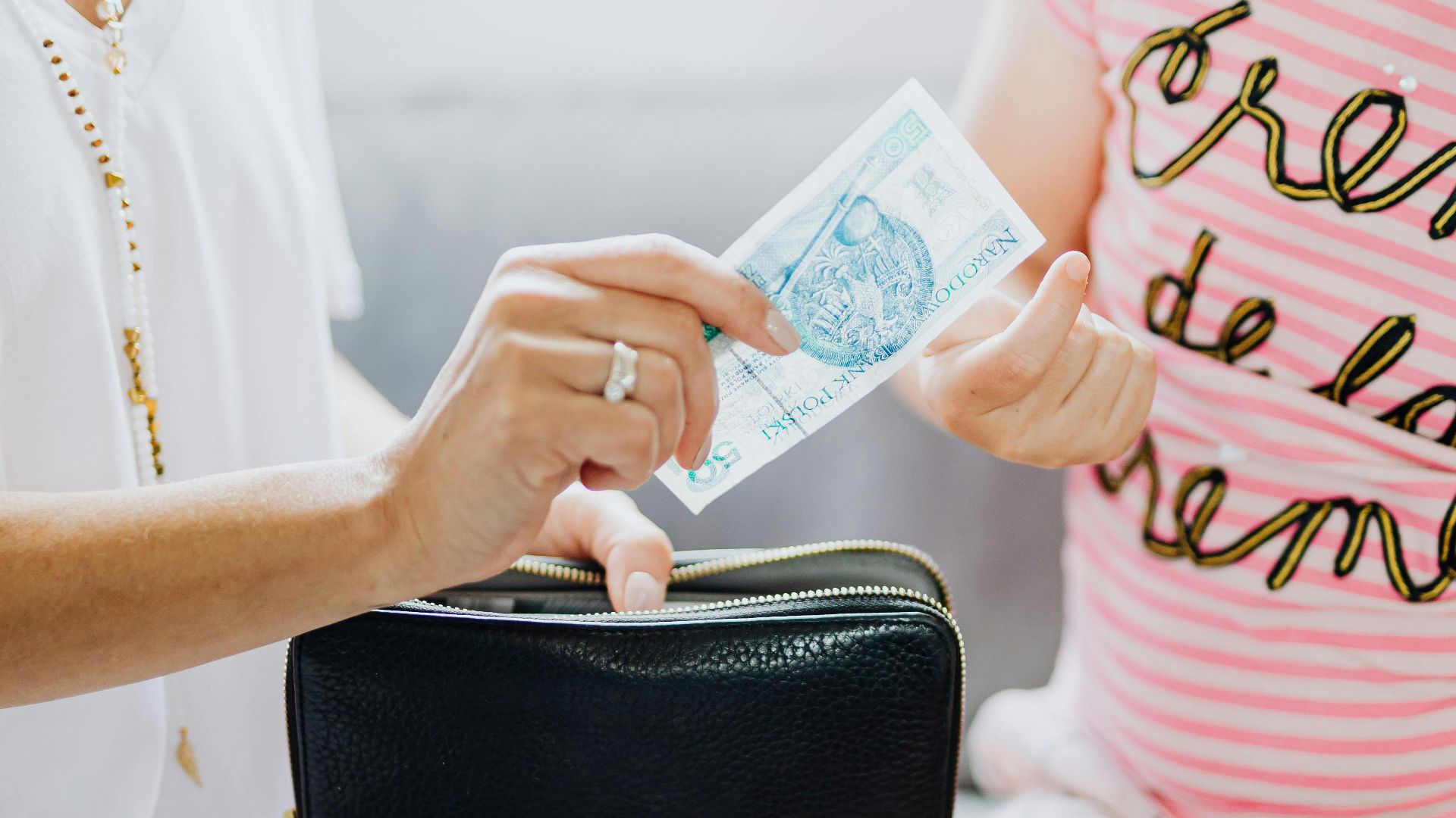 Photo By: Kaboompics.com