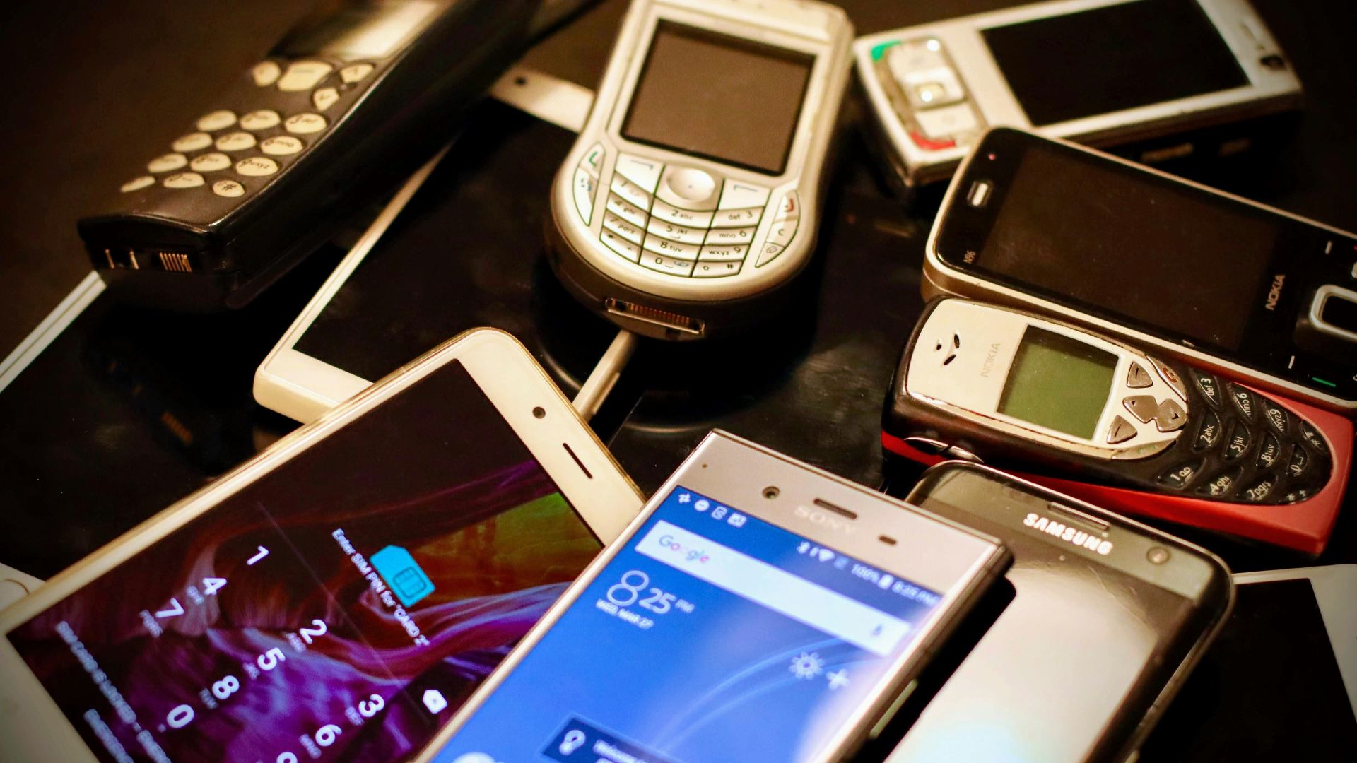 assorted-color phone lot