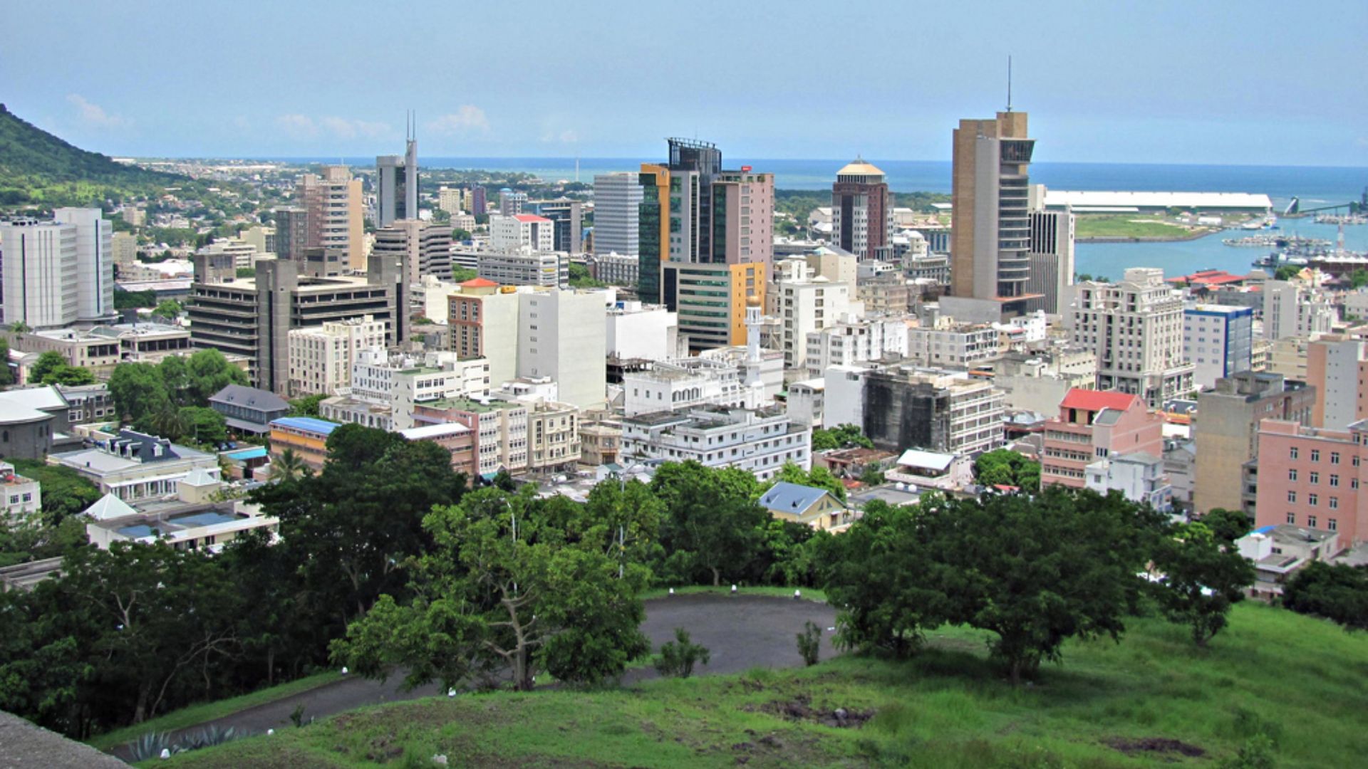 File:Port Louis, Mauritius.jpg