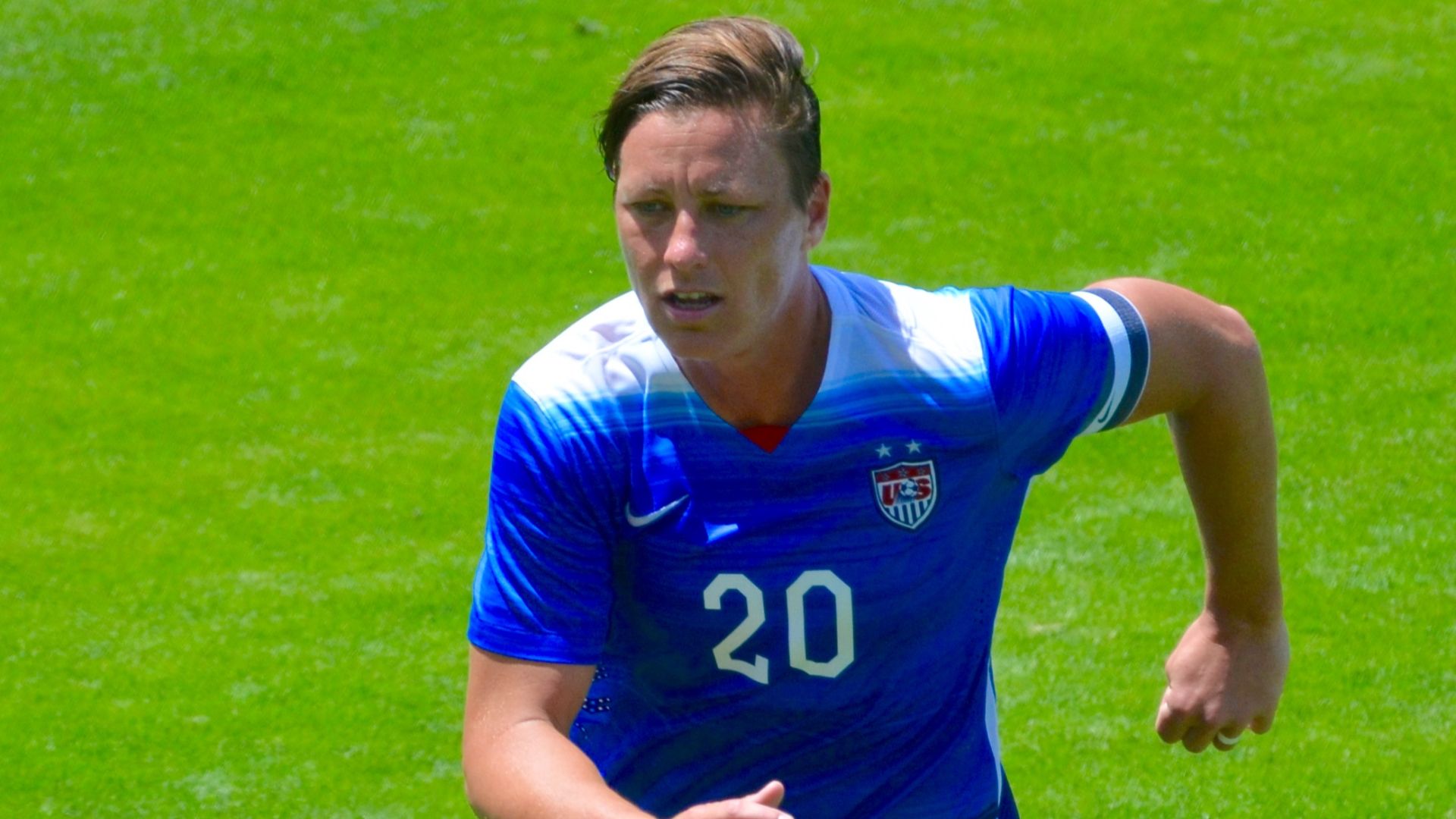 File:Abby Wambach in San Jose.jpg