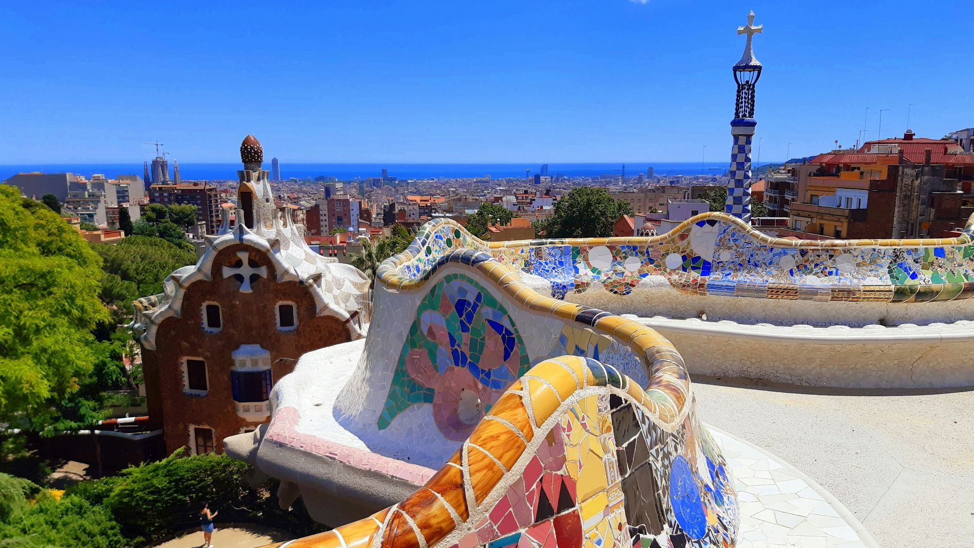 orange and blue inflatable ring