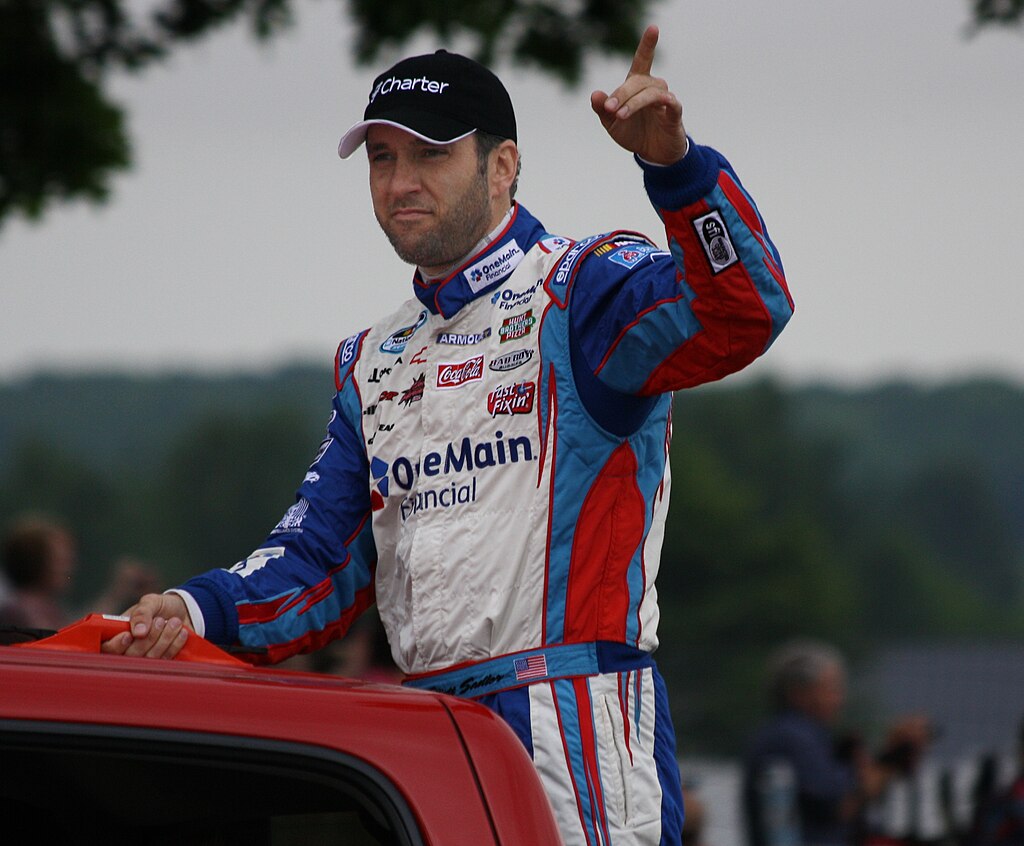 1024Px-Elliott Sadler 2 2012 Road America Sargento 200