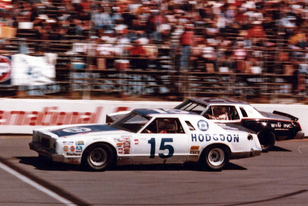 1024Px-Bobby Allison In The 15 And Buddy Baker In The 28 (2890343207)
