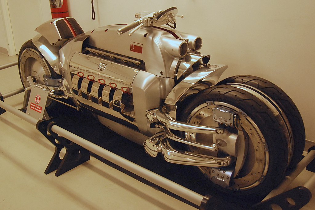 1024Px-Hemi Powered Motorcycle -- Walter P Chrysler Museum 10-23-2010 148 N
