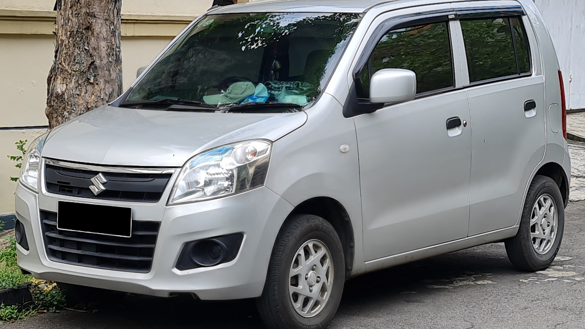 File:2018 Suzuki Karimun Wagon R GL (front).jpg