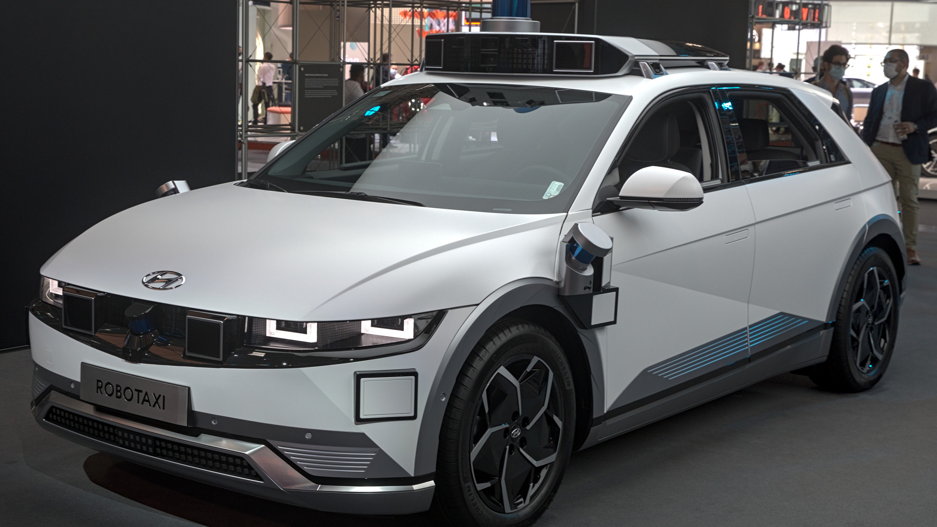 File:Hyundai Ioniq 5 Robotaxi IAA 2021 1X7A0002.jpg