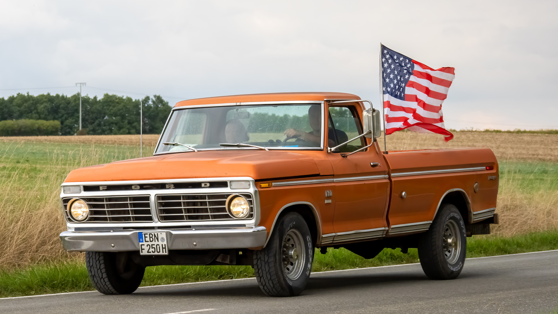 File:Leimershof US-Car-Treffen Ford F-250-20220911-RM-161429.jpg