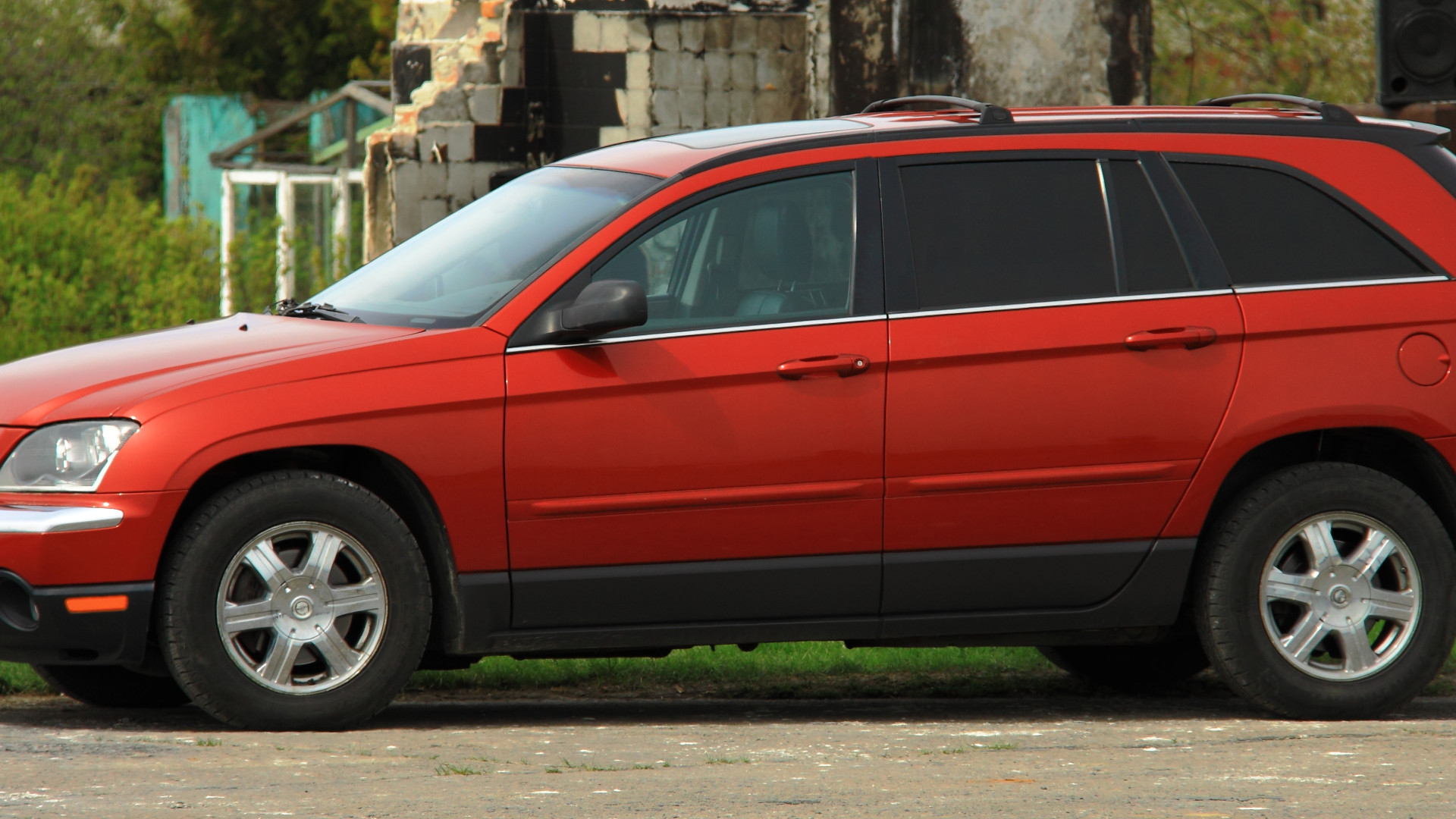 File:Chrysler Pacifica red.jpg