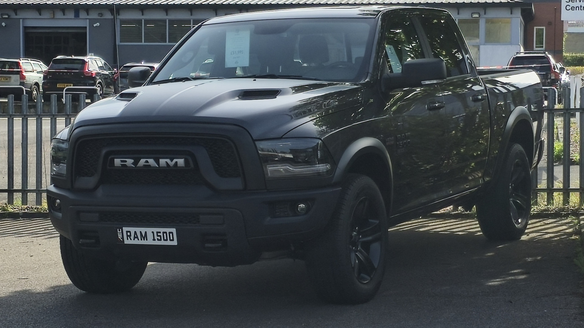 File:Ram 1500 Classic (black).jpg
