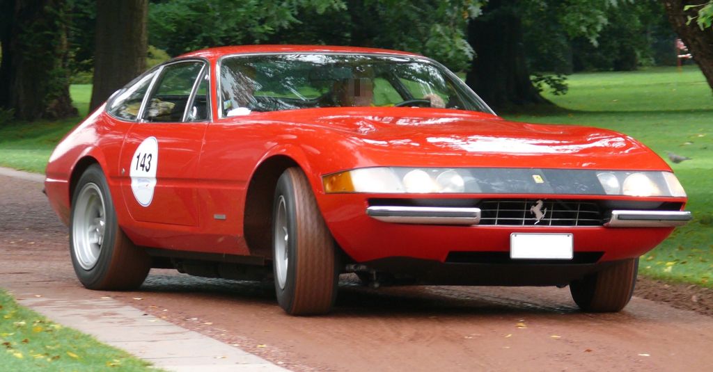 File:Ferrari 365 GTB-4 Daytona red vr.jpg