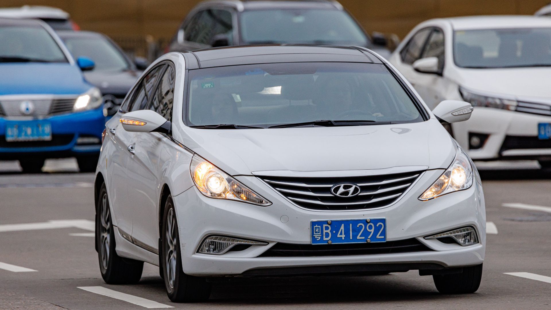 File:HYUNDAI SONATA YF China.jpg