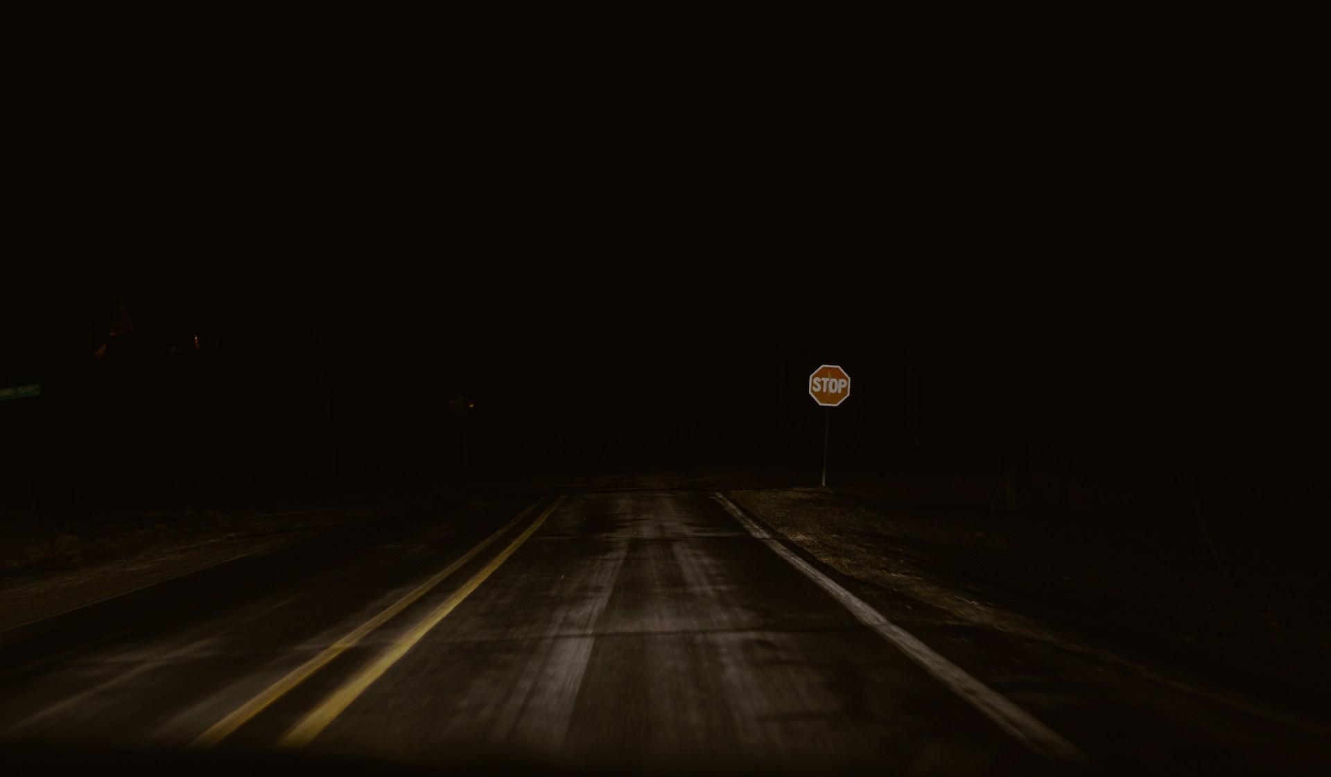 Kelly-Sikkema-4Kzwqgsdrva-Unsplash