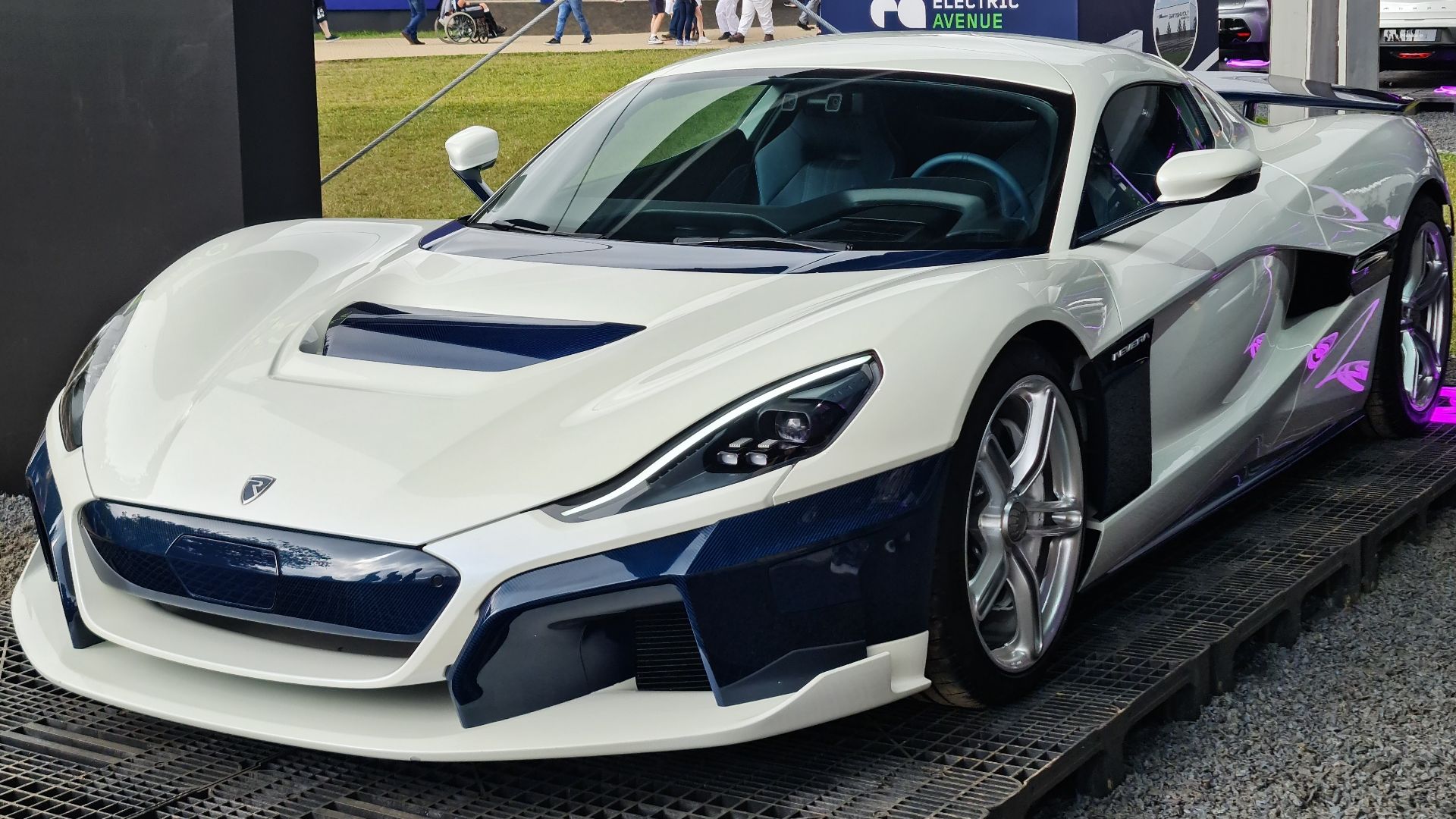 File:Rimac Nevera.jpg