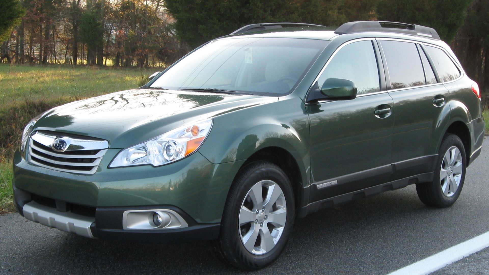 File:2010 Subaru Outback -- 11-20-2009.jpg
