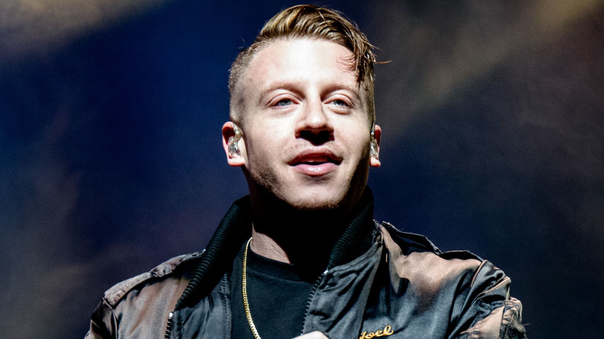 File:Macklemore Ryan Lewis Live 2016 (cropped).jpg
