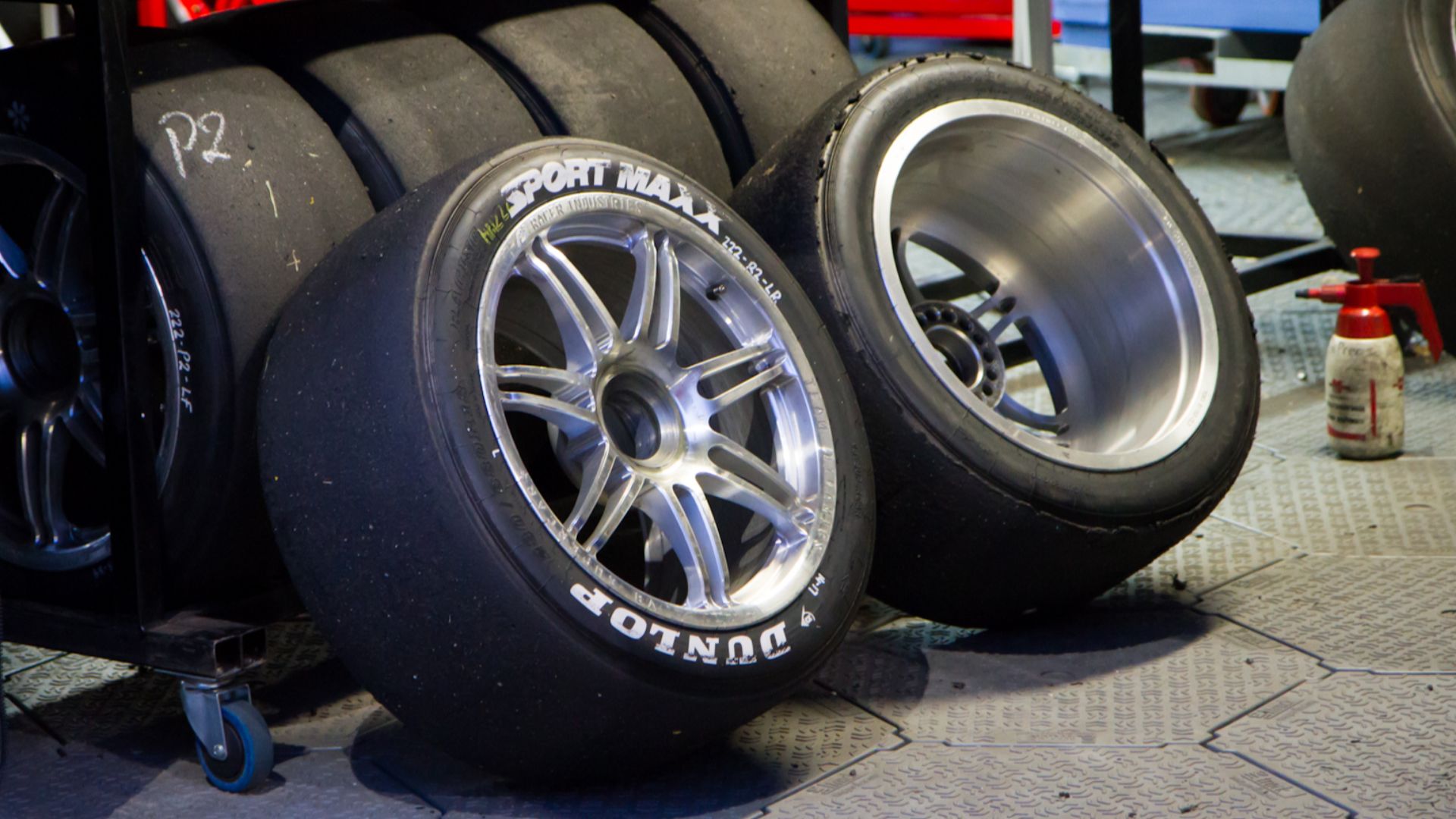 File:2014 Australian F1 Grand Prix (13124904293).jpg