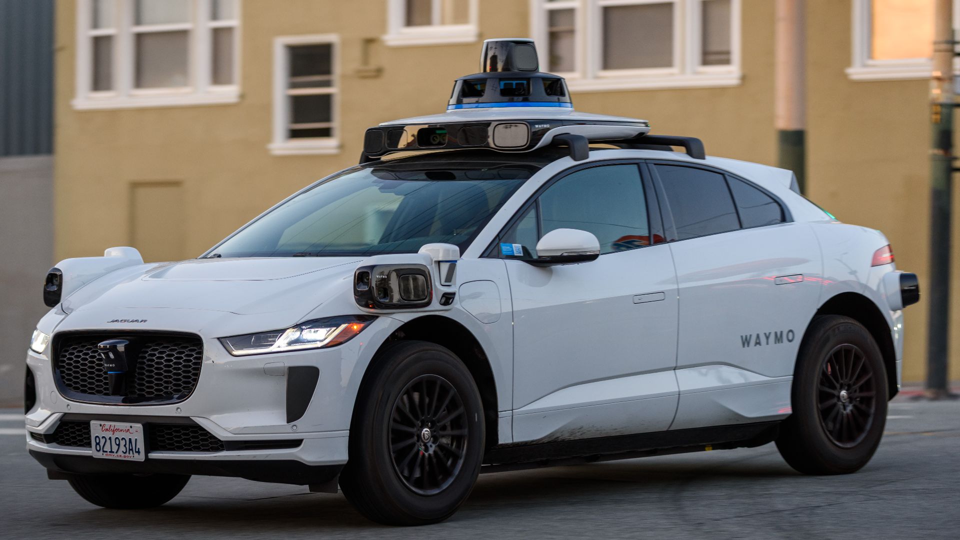 File:Waymo Jaguar I-Pace - Front Quarter View 03.jpg
