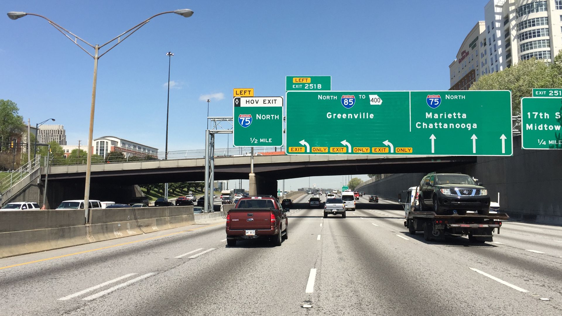 File:2016-03-23 13 19 15 View north along The Downtown Connector (Interstate 75 and Interstate 85) between Exit 250 and Exit 251 in Atlanta, Georgia.jpg