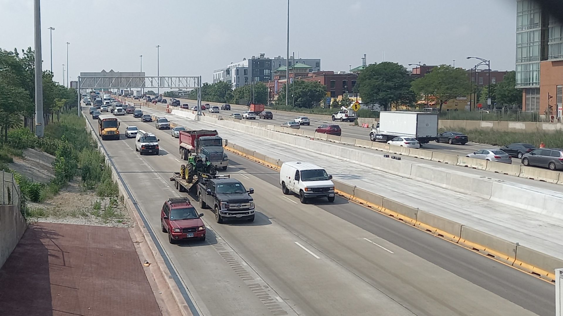 File:Roosevelt Rd south view at I-90 & I-94 - JBI project - 23 July 2021.jpg