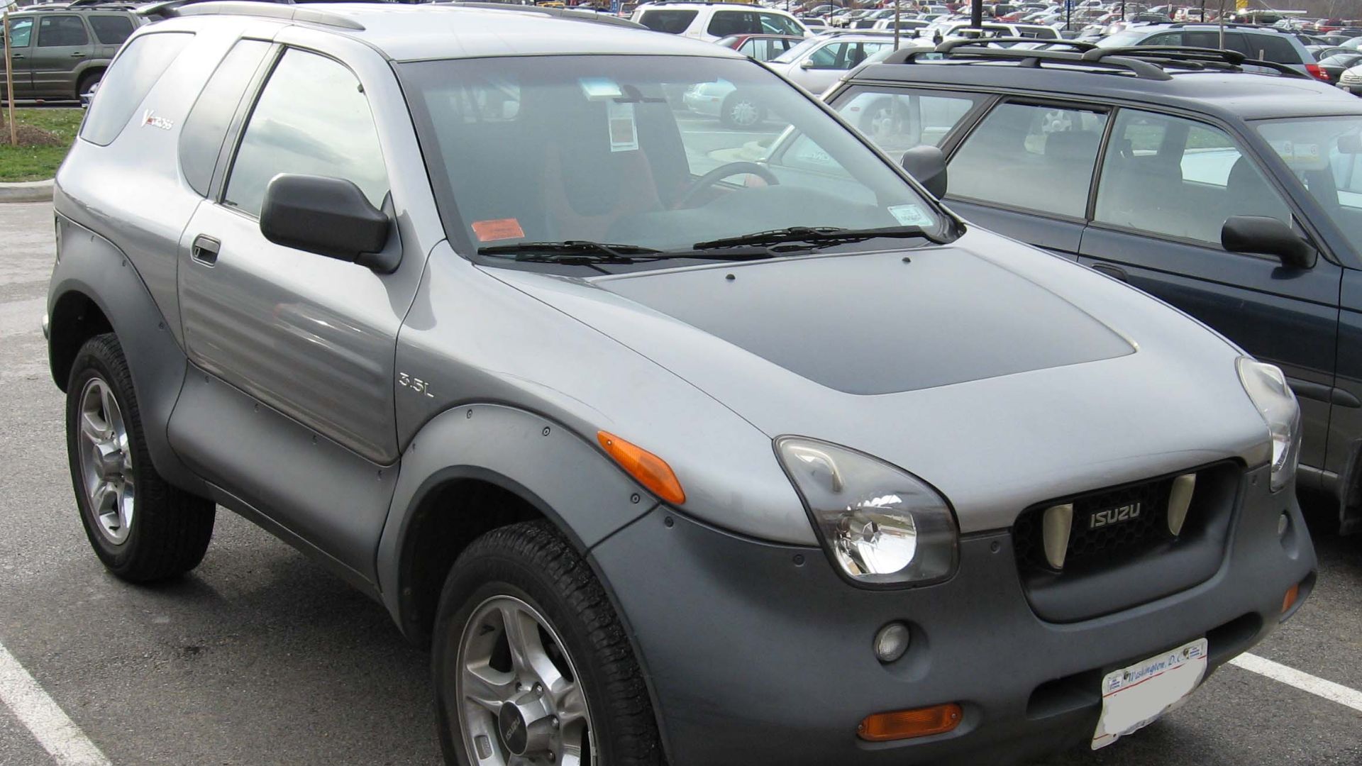 File:Isuzu-VehiCross.jpg