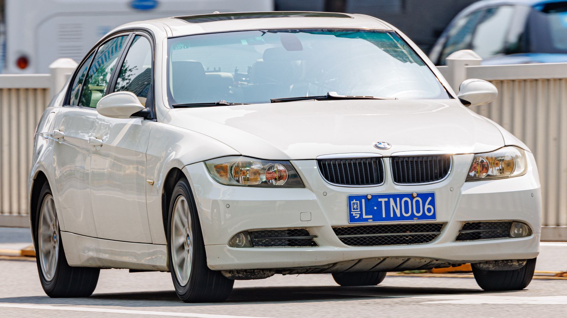 File:BMW 3 SERIES E90 China (4).jpg