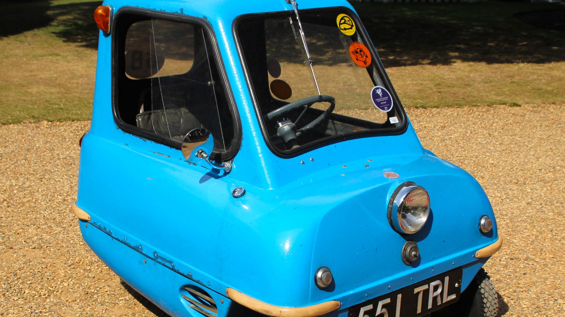 File:1964 Peel P50 Blue.jpg